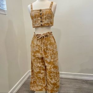 American Eagle Two Piece Palm Print Set
